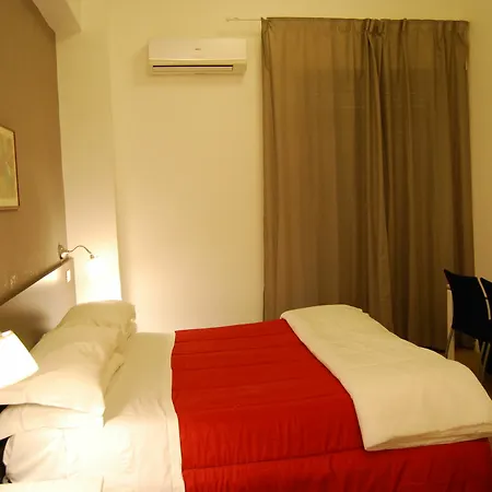 Extra Bed & Breakfast 3*